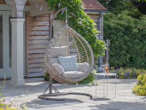 Bramblecrest Chedworth Single Tulip Hanging Cocoon – Sandstone